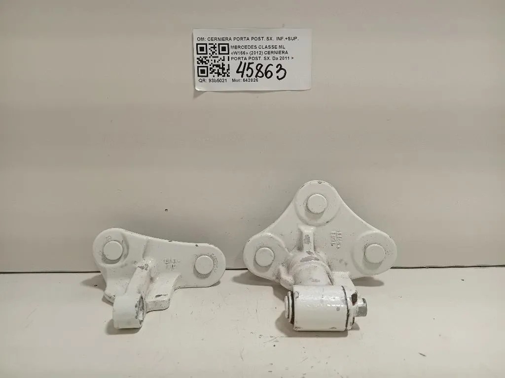 Cerniera Porta POST SX CERNIERA PORTA POST SX INF+SUP Mercedes Classe ML W166 2012