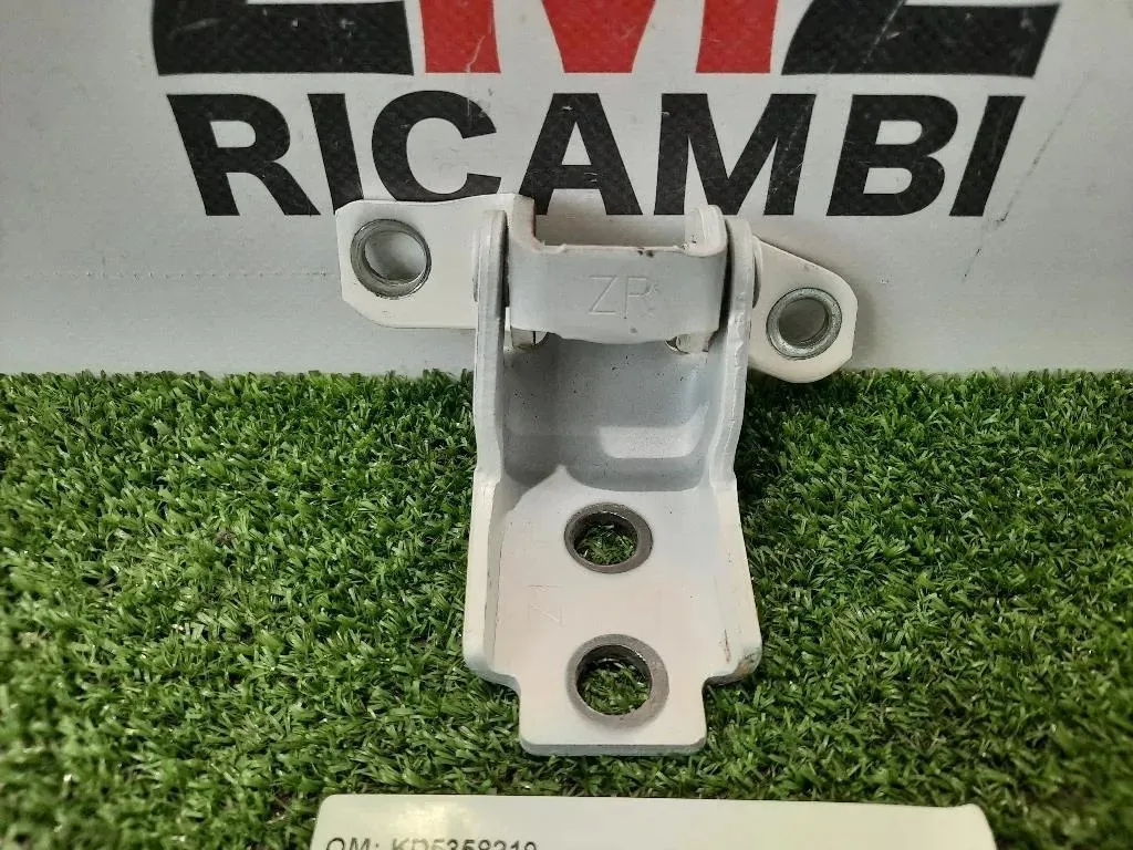 Cerniera Porta SUP ANT DX KD5358210 ANT DX Mazda 3 III 2014