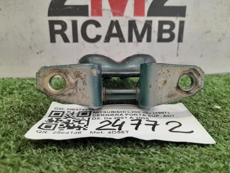 Cerniera Porta SUP ANT DX MB574273 ANT DX Mitsubishi L200 II 1997