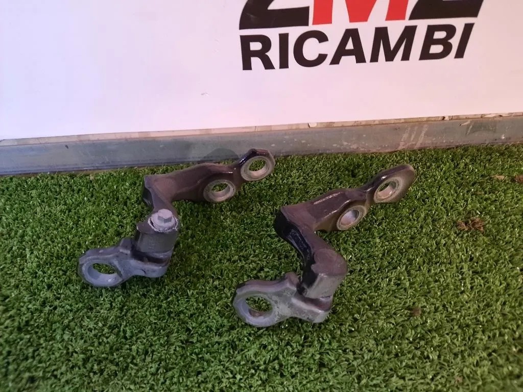 Cerniera Porta SUP ANT SX 5012193 ANT SX Ford Focus III SW 2008