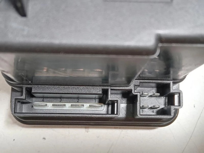 Chiusura Centralizzata Valvola PER Vuoto Daria 1708000848 CHIUSURA CENTRALIZZATA PORTA ANTIFURTO Mercedes Classe SLK R170 1997