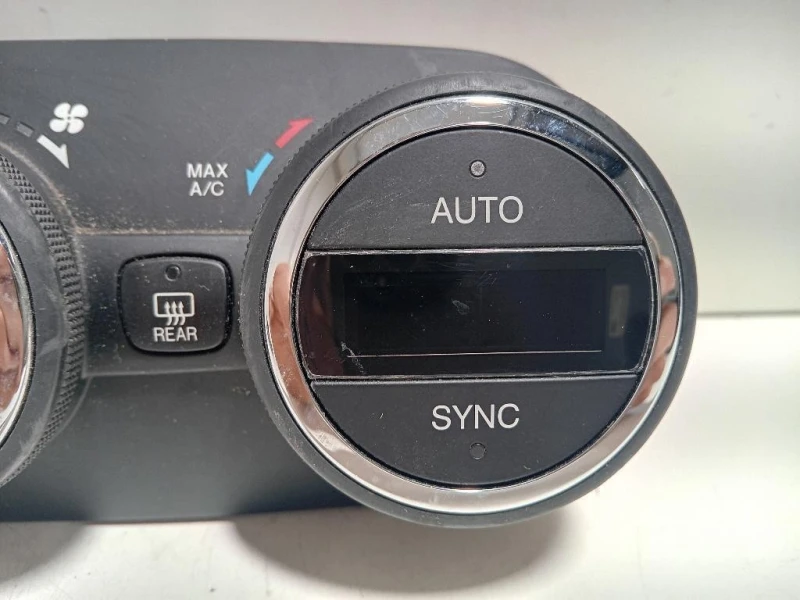 Modulo Comando Riscaldamento Clima 07356577940 Jeep Renegade 2015