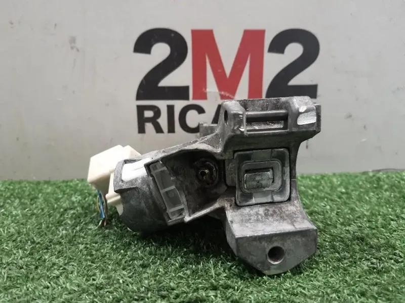 Cilindretto Commutatore Accensione 450200D04 Toyota Yaris IV 2014