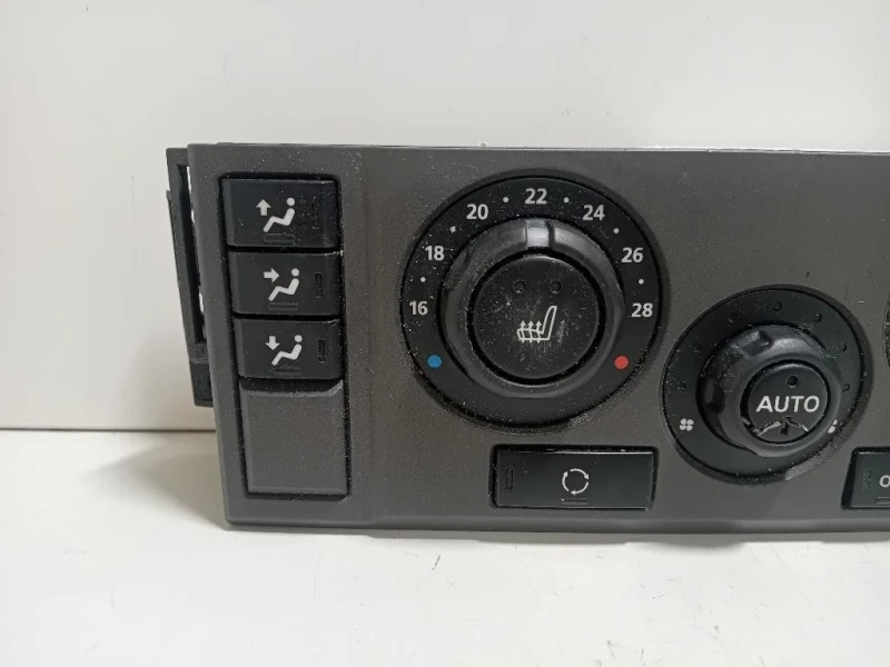 Modulo Comando Riscaldamento Clima MB146570-2318 Land Rover Range Rover Sport I 2005