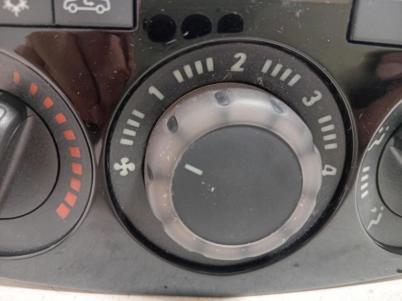 Modulo Comando Riscaldamento Clima 466119570 Opel Corsa D 2011