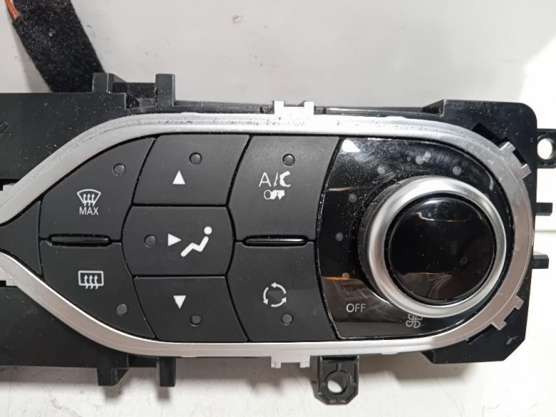 Modulo Comando Riscaldamento Clima 275105430R Renault Captur I 2017