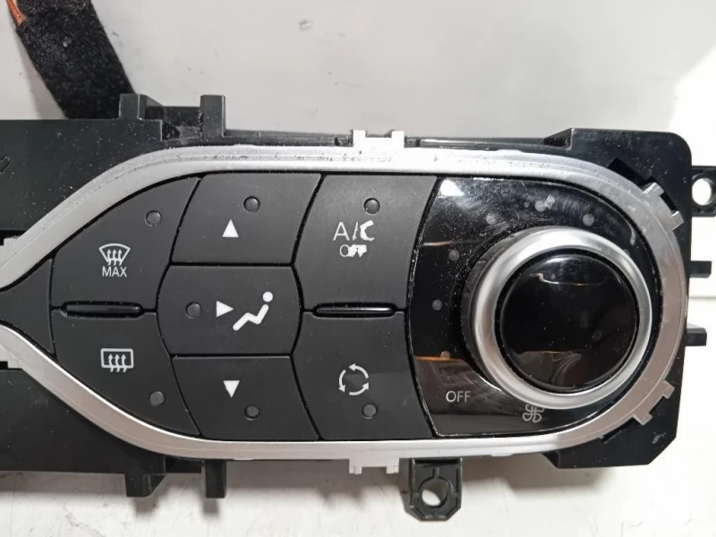 Modulo Comando Riscaldamento Clima 275105430R Renault Captur I 2017