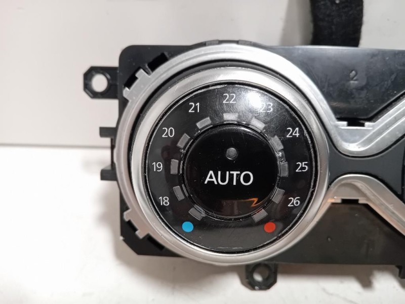 Modulo Comando Riscaldamento Clima 275105430R Renault Captur I 2017