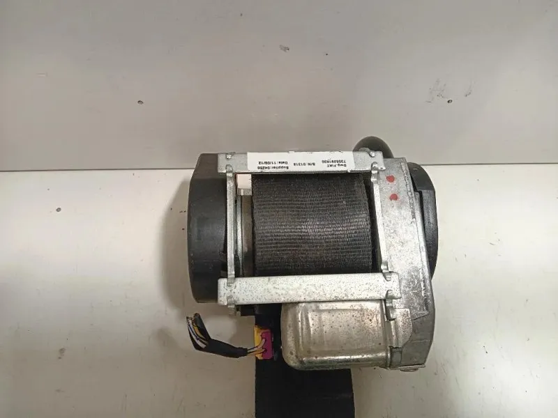 Cintura DI Sicurezza Sedile ANT DX 617361600 Lancia Ypsilon III 2011