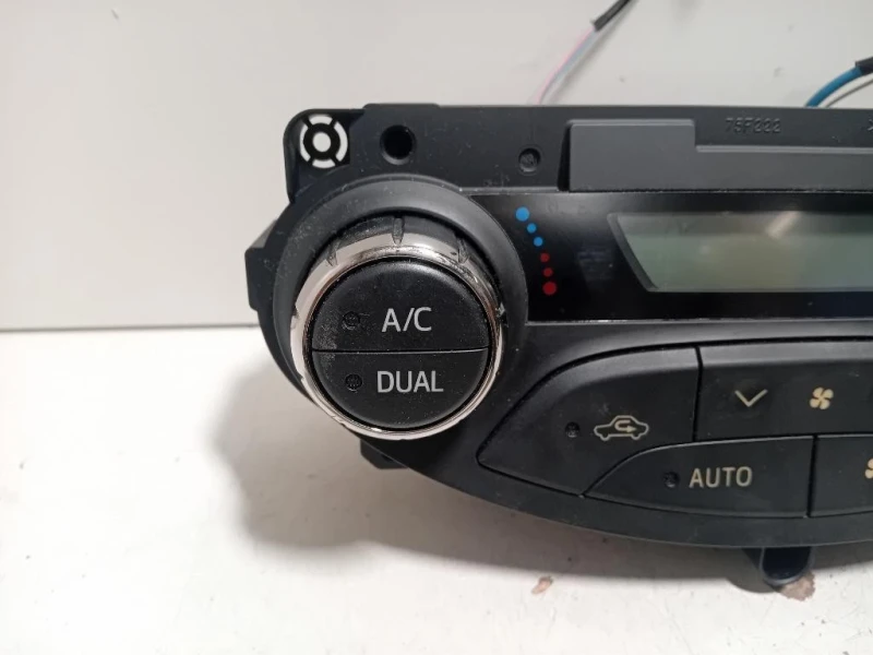 Modulo Comando Riscaldamento Clima 559000D330C0 Toyota Yaris IV 2012