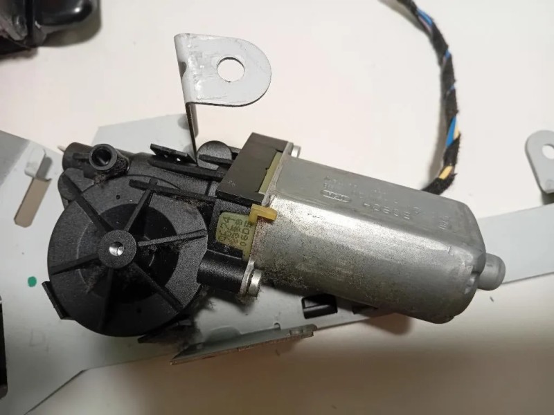 Cintura DI Sicurezza Sedile ANT DX 305753099228-AF Mercedes Classe CLK C209 2003