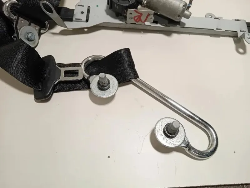 Cintura DI Sicurezza Sedile ANT DX 305753099228-AF Mercedes Classe CLK C209 2003