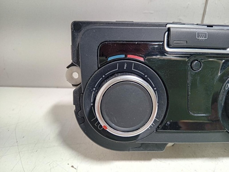 Modulo Comando Riscaldamento Clima 5HB 009 751-50 Volkswagen GOLF VI 2009