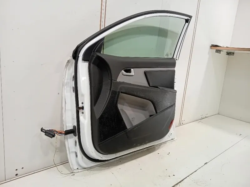 Porta ANT DX 760043W011 Kia Sportage III 2010
