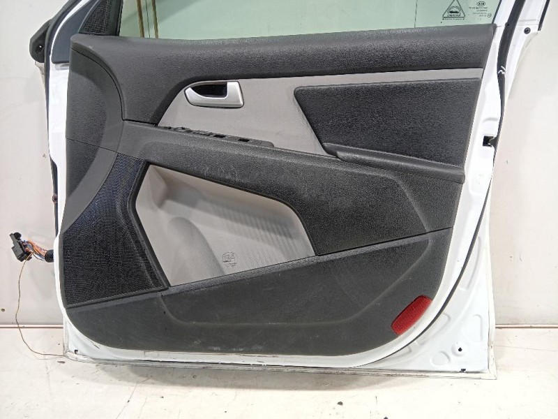 Porta ANT DX 760043W011 Kia Sportage III 2010