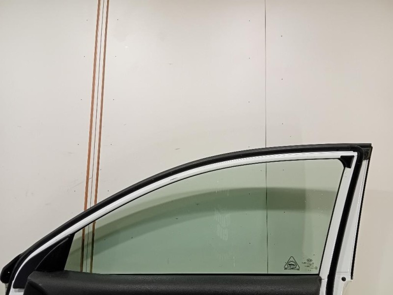 Porta ANT DX 760043W011 Kia Sportage III 2010