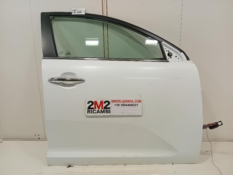 Porta ANT DX 760043W011 Kia Sportage III 2010