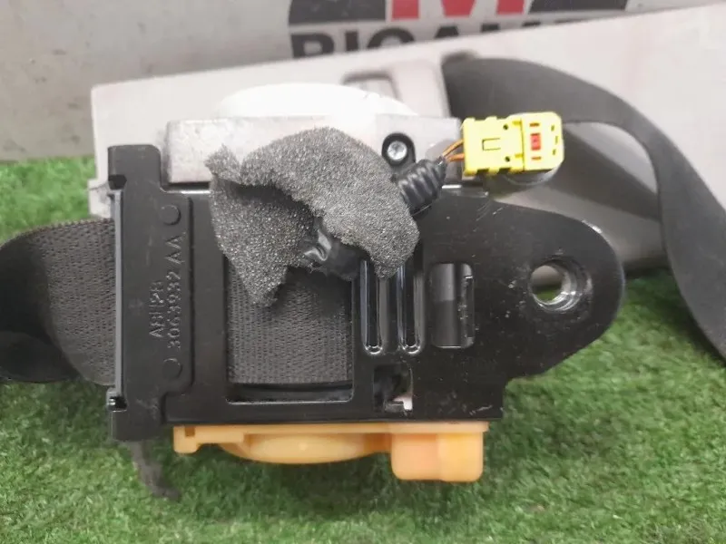 Cintura DI Sicurezza Sedile ANT DX 13303851 Opel Insignia A 2009