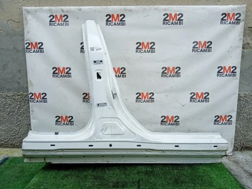 Montante Centrale DX MONTANTE CENTRALE DX Volvo V60 I 2013