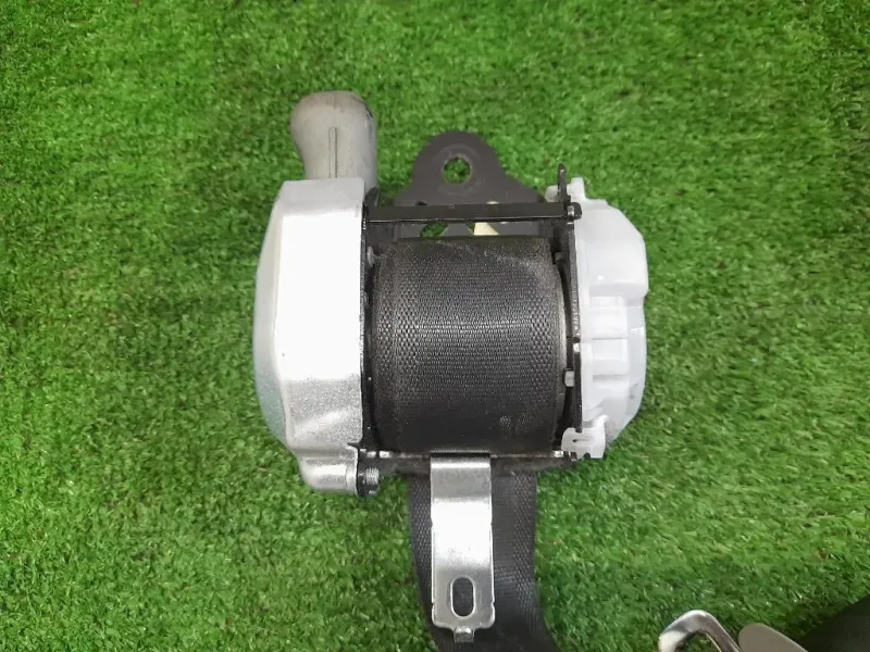 Cintura DI Sicurezza Sedile ANT DX 74602-35400 Ssangyong Tivoli 2015