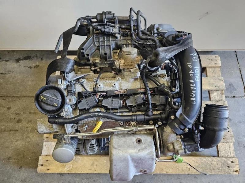 Motore Completo CAXA 122 CV 90 KW Audi A1 8X1 2010