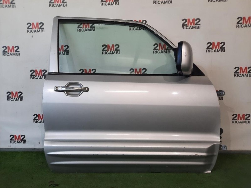 Porta ANT DX NUDA 5700A884 Mitsubishi Pajero III 2000