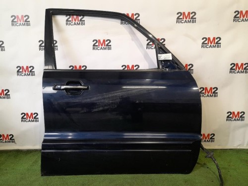 Porta ANT DX 5700A884 Mitsubishi Pajero III 2000