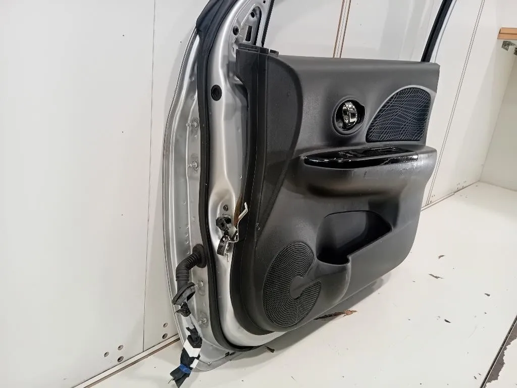 Porta ANT DX H010M1HAAB Nissan Micra IV 2013