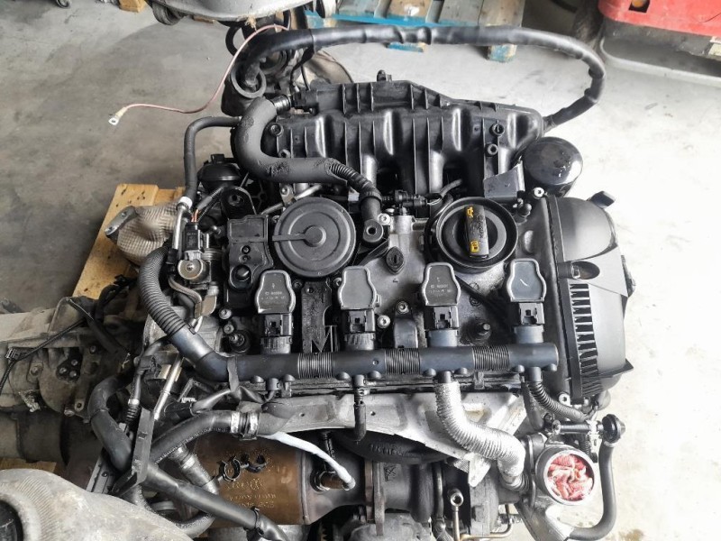 Motore Completo CDHA 120CV 88KW Audi A4 8K5 Avant 2008