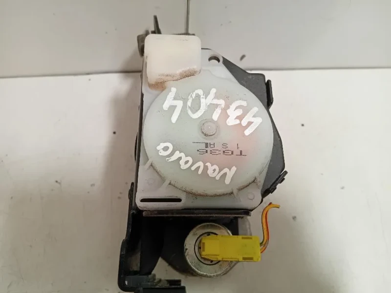 Cintura DI Sicurezza Sedile ANT SX 0431014 Nissan Navara 2010