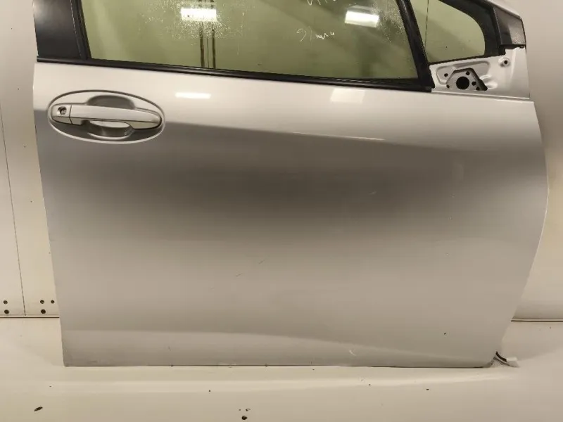 Porta ANT DX 670010D500 Toyota Yaris IV 2012