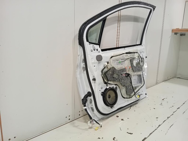 Porta ANT DX 670010D500 Toyota Yaris IV 2014