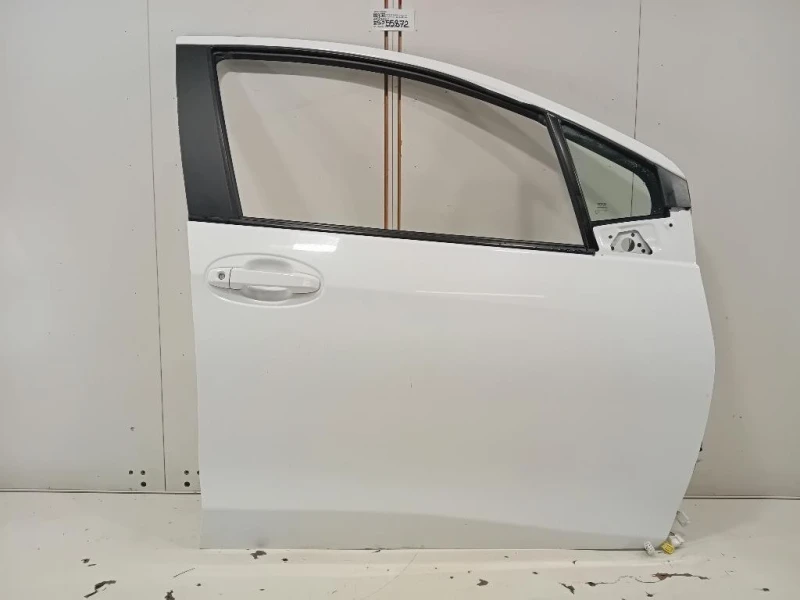 Porta ANT DX 670010D500 Toyota Yaris IV 2014