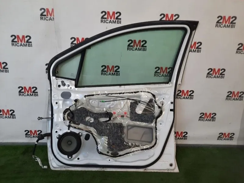 Porta ANT DX 670010D500 Toyota Yaris IV 2014