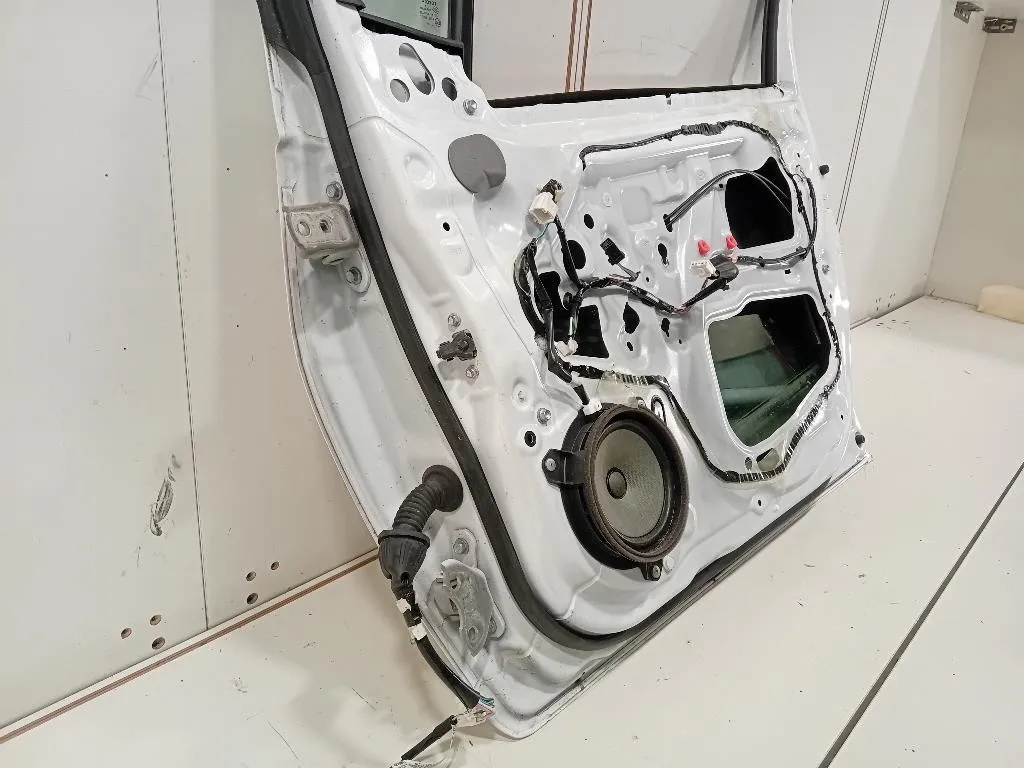 Porta ANT DX 670010D500 Toyota Yaris IV 2017
