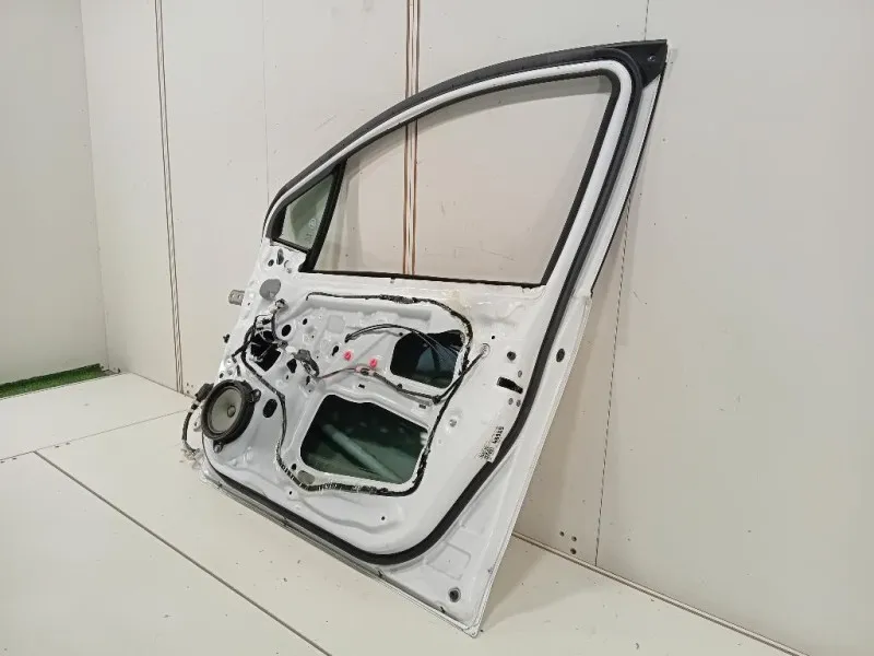 Porta ANT DX 670010D500 Toyota Yaris IV 2017