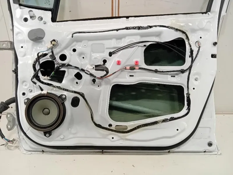 Porta ANT DX 670010D500 Toyota Yaris IV 2017