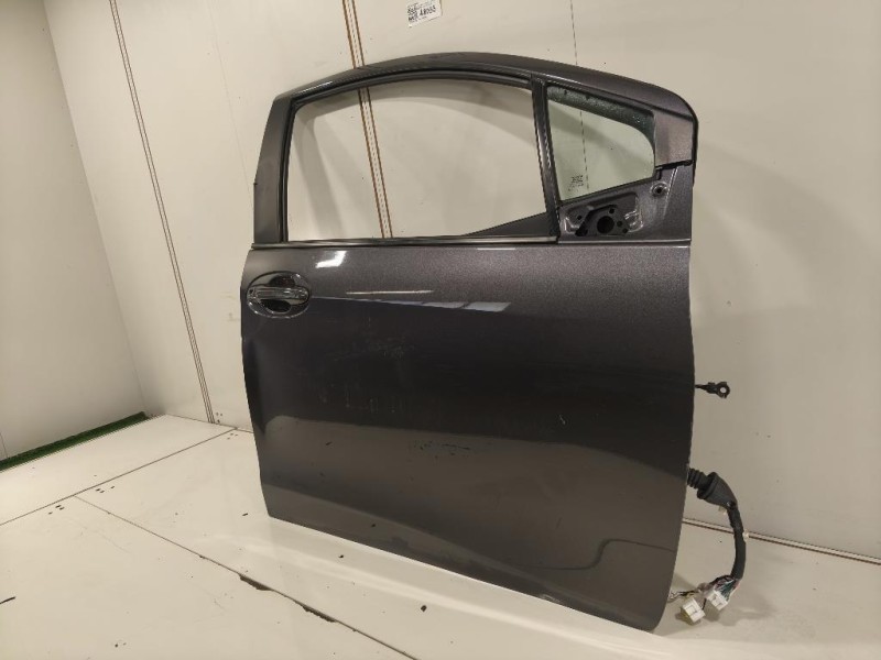 Porta ANT DX 670010D500 Toyota Yaris IV 2017