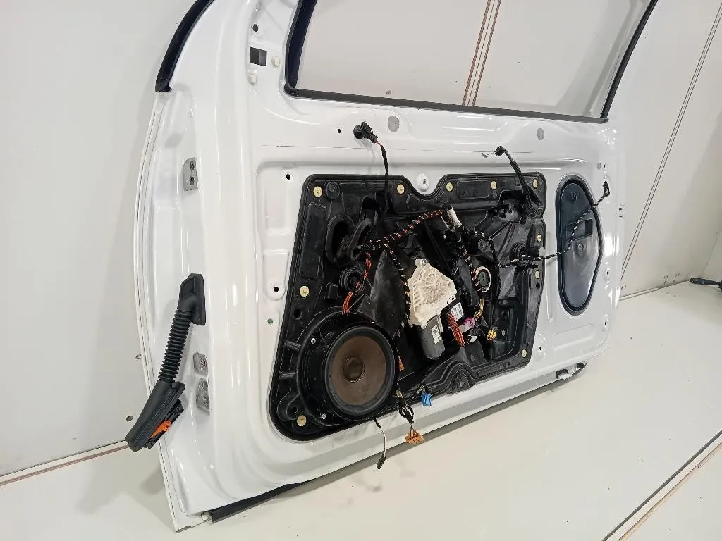 Porta ANT DX 5K3831056K Volkswagen GOLF VI 2009