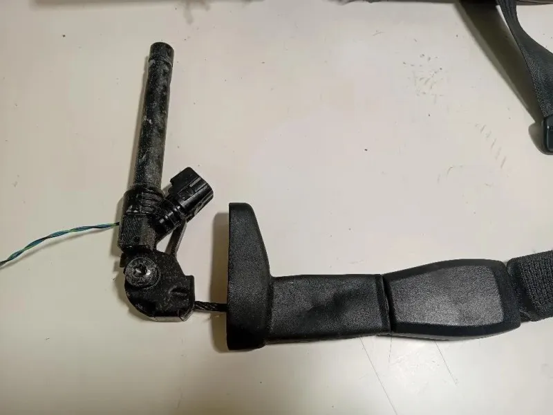 Cintura DI Sicurezza Sedile ANT SX 6164574 Volvo XC60 I 2009