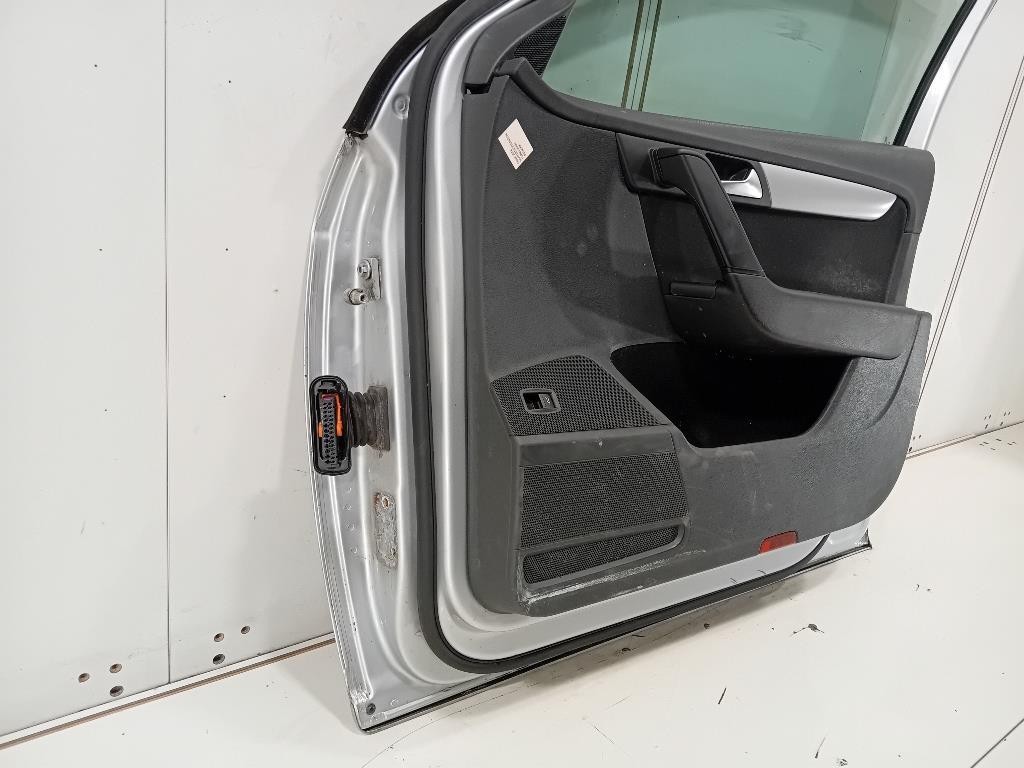 Porta ANT DX 3AA831056 Volkswagen Passat VI 2011