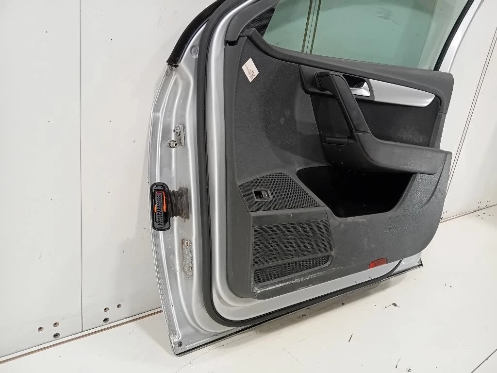 Porta ANT DX 3AA831056 Volkswagen Passat VI 2011