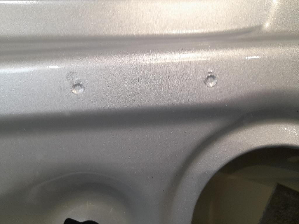 Porta ANT DX 3AA831056 3G0831312K Volkswagen Passat VI 2011