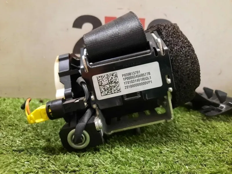 Cintura DI Sicurezza Sedile Centrale POST 39813791 Volvo S60 II 2010