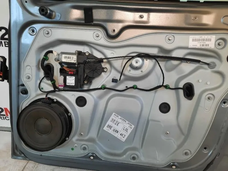 Porta ANT DX 1T0831056AB Volkswagen Touran II 2007