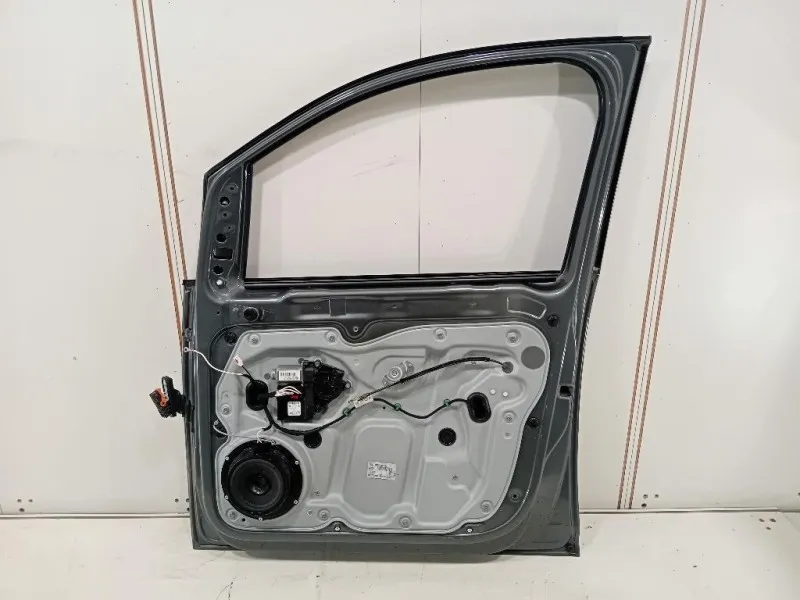 Porta ANT DX 1T0831056AB Volkswagen Touran III 2010