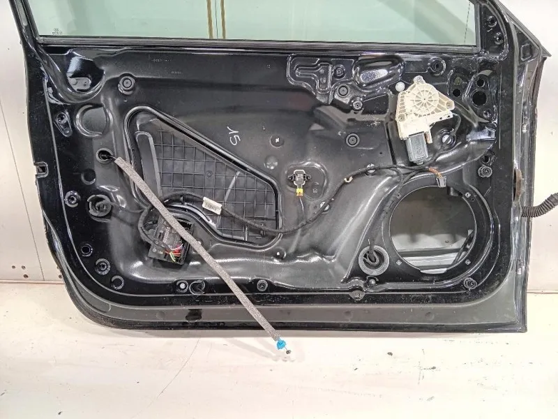 Porta ANT SX 8X3831051A Audi A1 8X1 2010