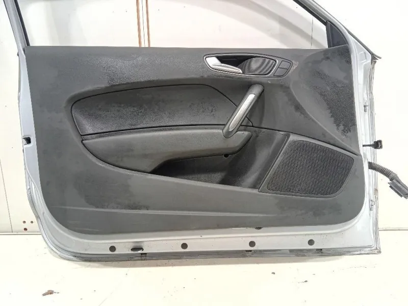 Porta ANT SX 8X3831051A Audi A1 8X1 2010