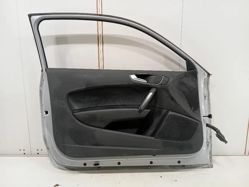 Porta ANT SX 8X3831051A Audi A1 8X1 2010