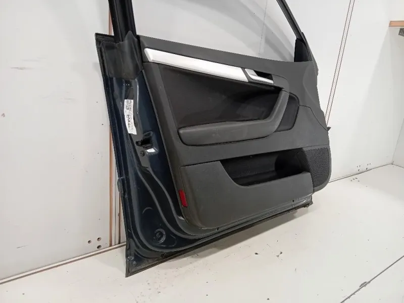 Porta ANT SX 8P4831051A Audi A3 8PA Sportback 2010